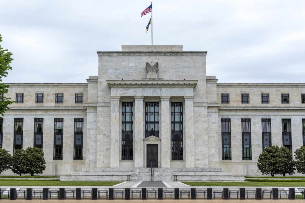 August Jobs Report: A Critical Factor in Determining the Federal Reserve’s Next Interest Rate Move xlearnonline.com